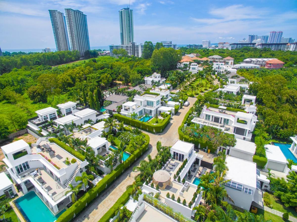 Villas In Pattaya Jomtien Beach Exteriör bild